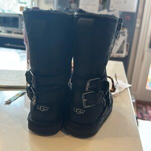 Ugg Snow Boot